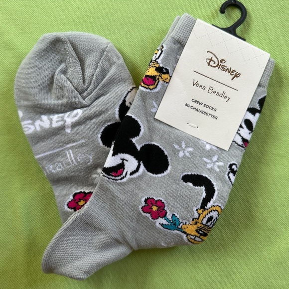 VERA BRADLEY DISNEY CREW SOCKS:NWT MICKEYDILLY PAISLEY - Picture 2 of 10